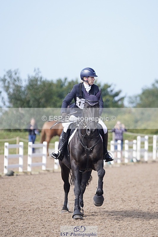 240831A-104640-00361 - 110-Laura.Pritchard-TOUCH.OF.SILK.I