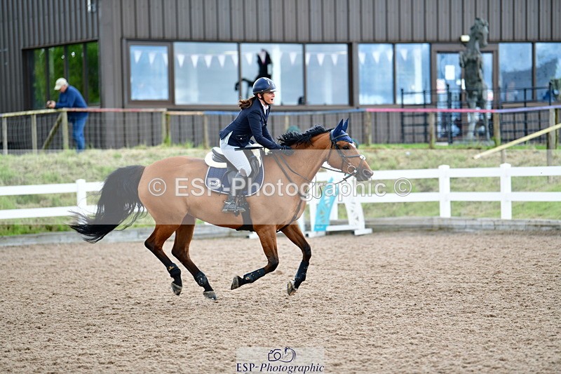 240526A-110825-07485 - Cls 34 Discovery and 1m Open