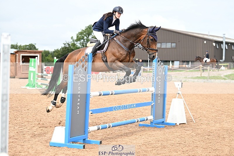 240908A-133314-04013 - Cls 15 U21 Intro 90cm-1.00m  Team Comp