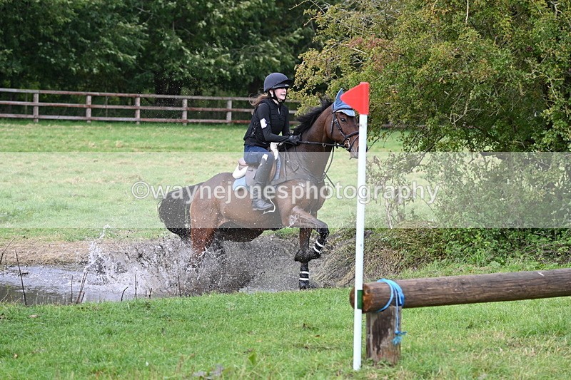 WJ6_4362 - Time at Photographer 11:57 to 12:14