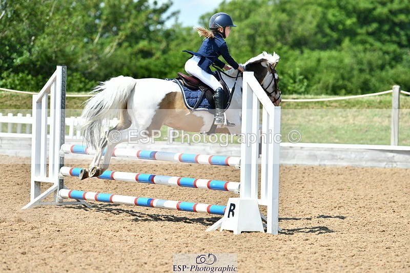 230625A-113301-03783 - Cls 34 Stepping Stones 128 + 138cm