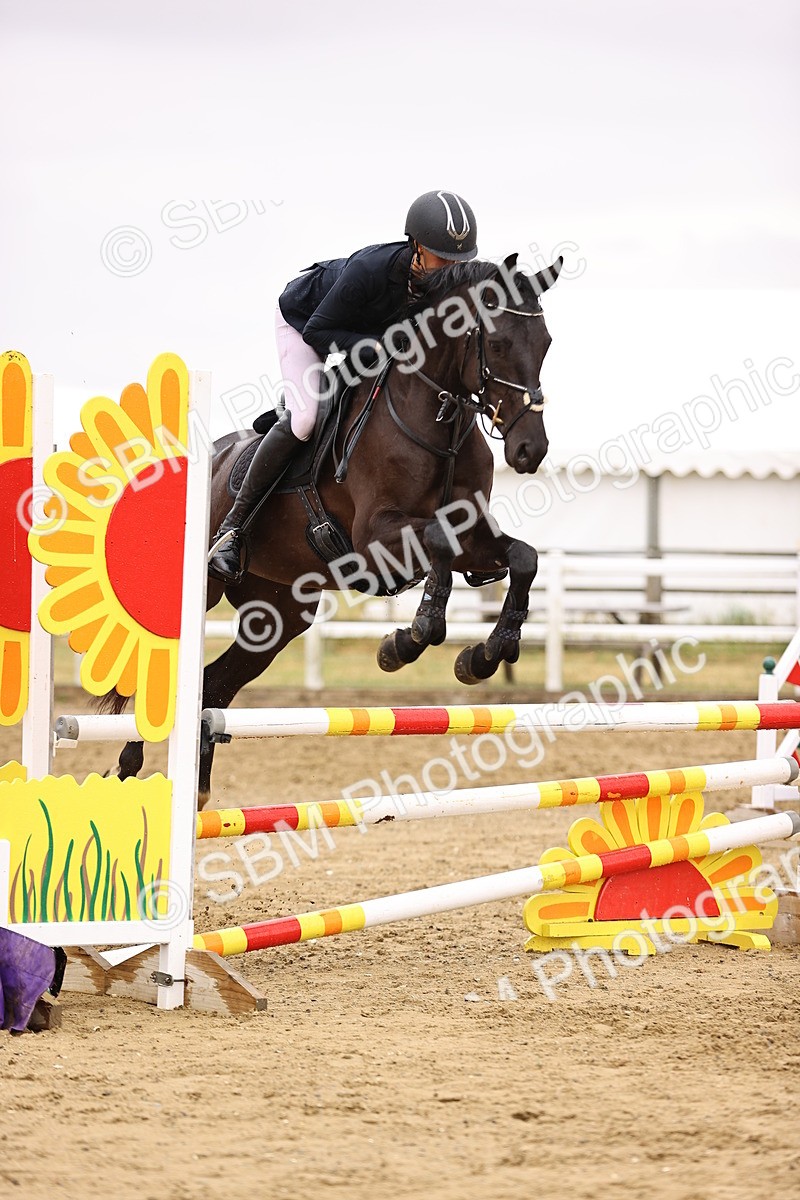 SBM_025149 - Class 9 - Senior British Novice - 90cm