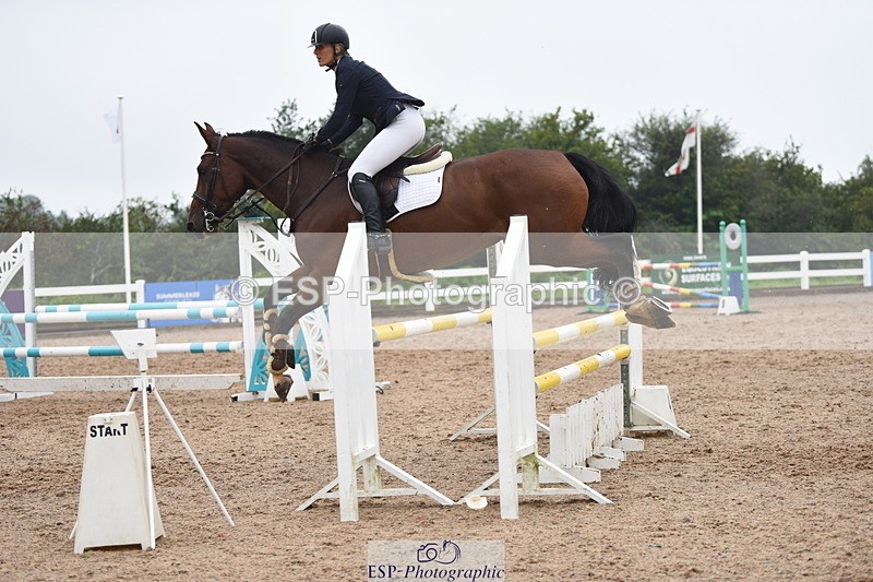 230917A-140626-07278 - Cls 36 1.05m Amateur Qualifier