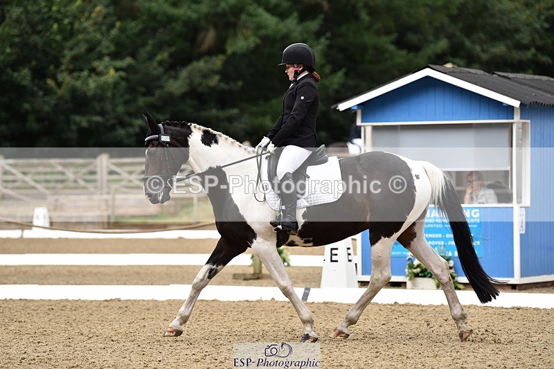 140109A-231638-08420 - 129-Nicole.Windley-Sweetcombe.Huntsmans.Girl