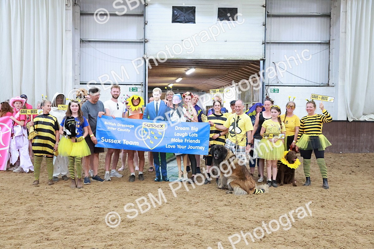SBM_004294 - Parade