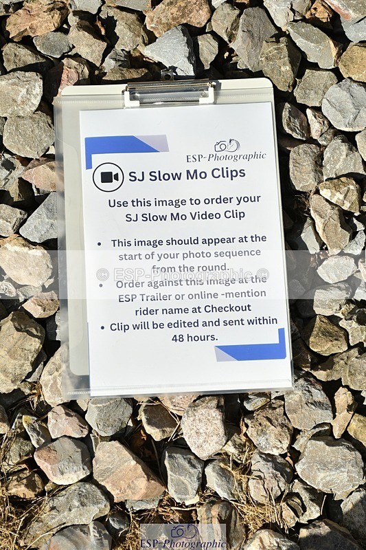 250329-101823-03769 - Cls 20 British Novice and 90cm