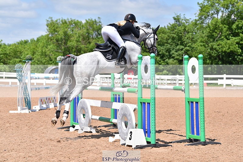 230531A-133926-00485 - Cls 5 Foxhunter & 1.20m Open