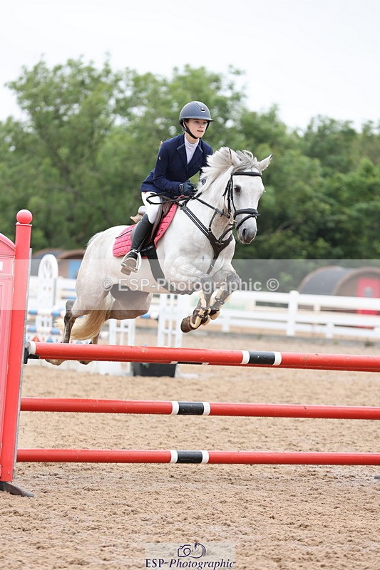 240630A-104612-12378 - Cls 31 Discovery and 90cm Open