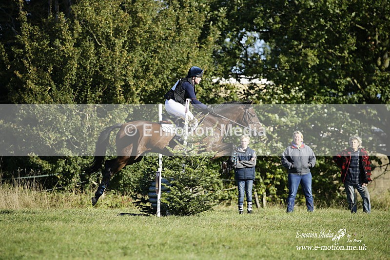  WWHT 031021 686 - WWEC Novice Restricted (0.80m) 18/10/20