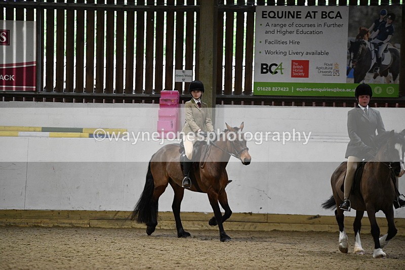 WJ5_8136 - Class 14 Novice Ridden/Rider