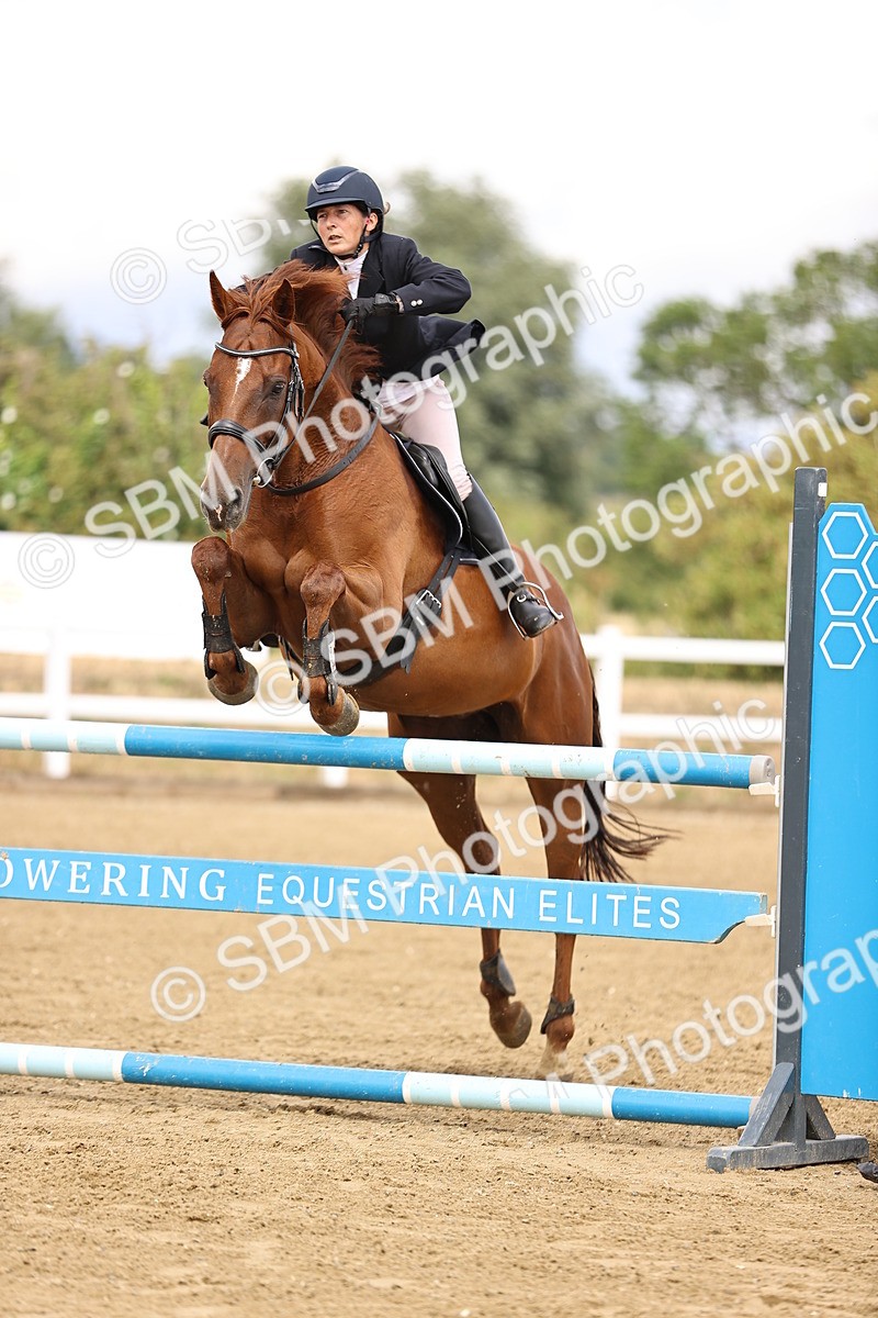 SBM_026822 - Class 13 - Senior Newcomers - 1.10m