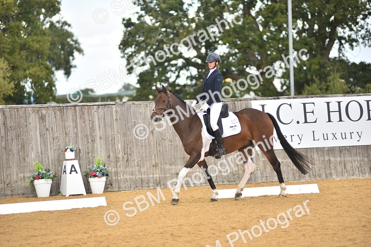 SBM_19887 - D4 - Small Tour Championship Intro 4