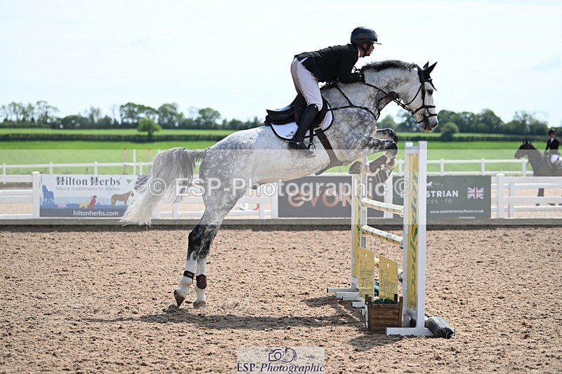 260507-135958-03765 - Cls 9 1.05m Amateur Qualifier