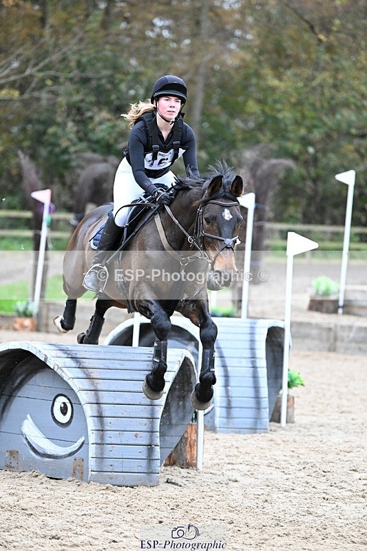 241116-144512-02140 - Cls 3 90-95cm