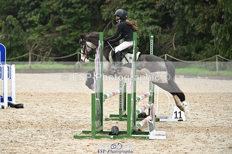 250418A-141008-01072 - UnAff 70cm