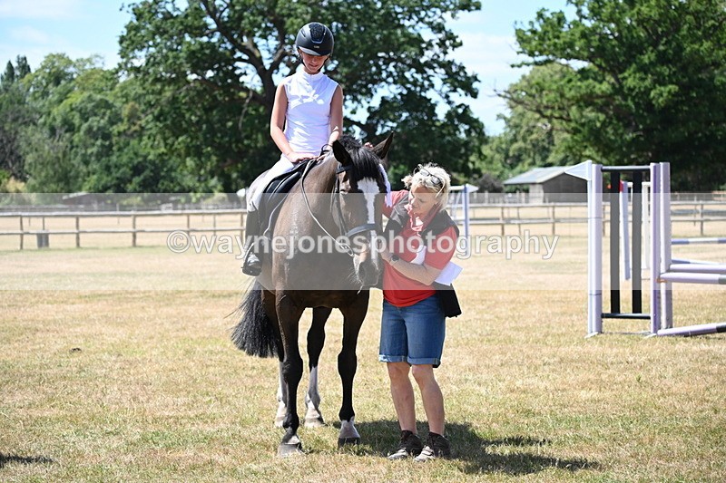 WJ6_6003 - Class 13 Novice 60cm