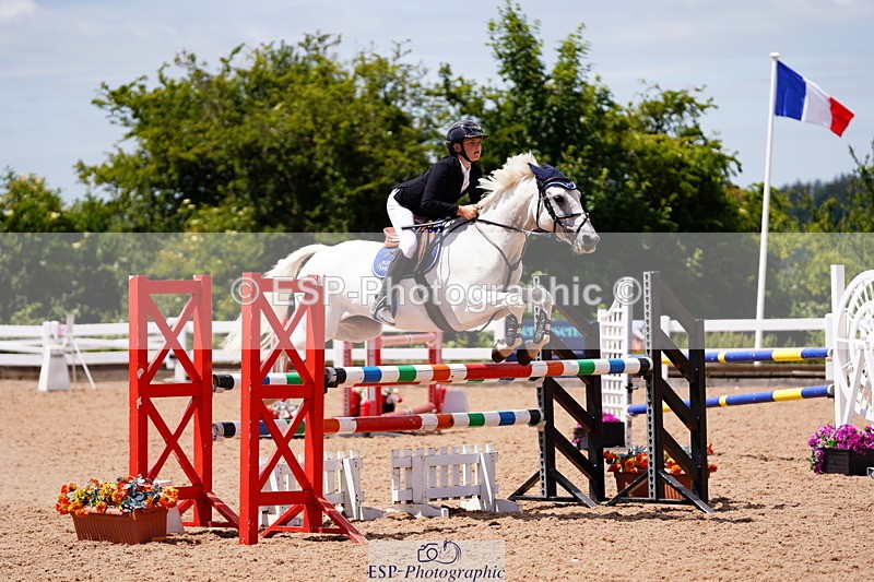 240629A-123616-05395 - Cls 18 Newcomers and 1m Open