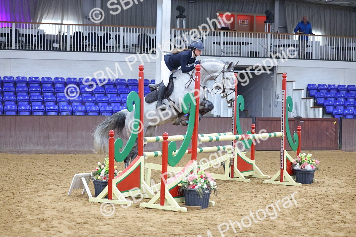 SBM_008608 - Class 21 - Nupafeed Supplements Senior Discovery/ 1m Open - First Round (1.00m)