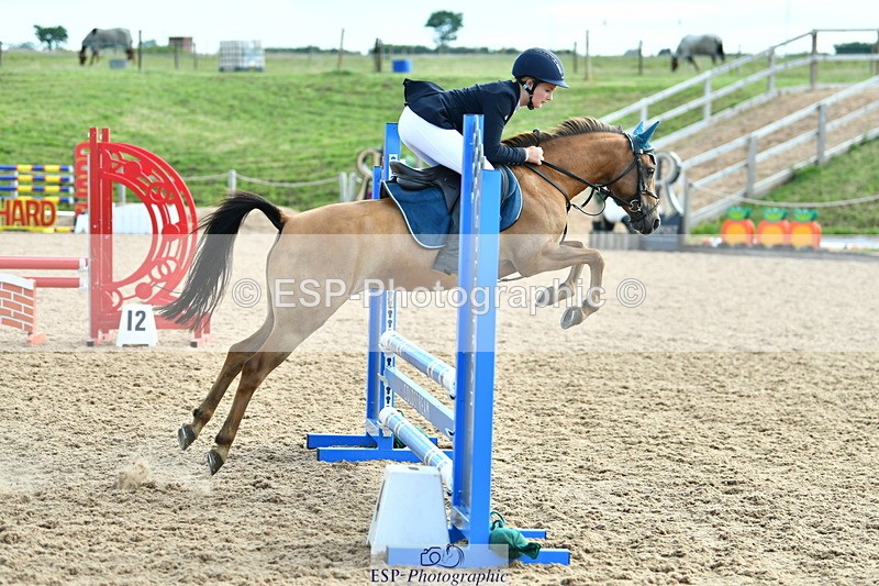 230624A-091242-00082 - Cls 36 Stepping Stones 128 & 138cm