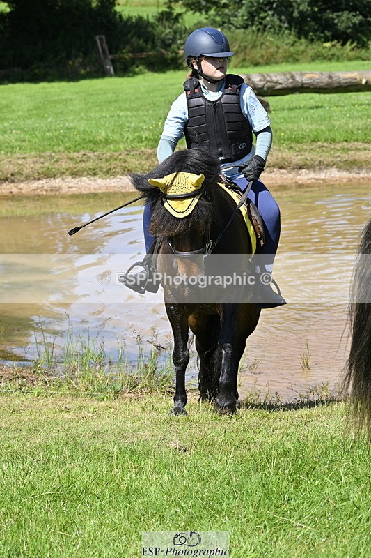 240728B-111826-00833 - Theo's Group XC