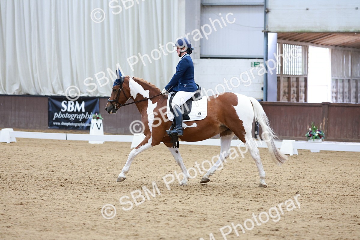 SBM_008989 - Class 6b - Novice 6 - 11.02-12.19