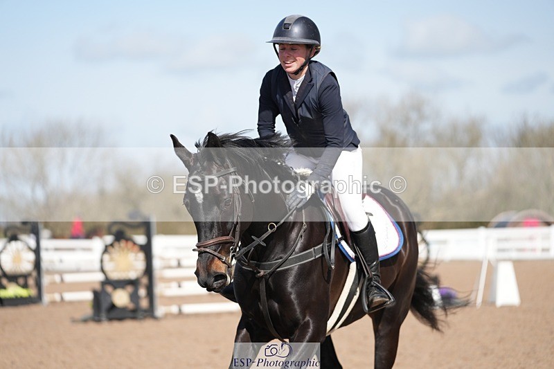 250329-104656-03712 - Cls 20 British Novice and 90cm