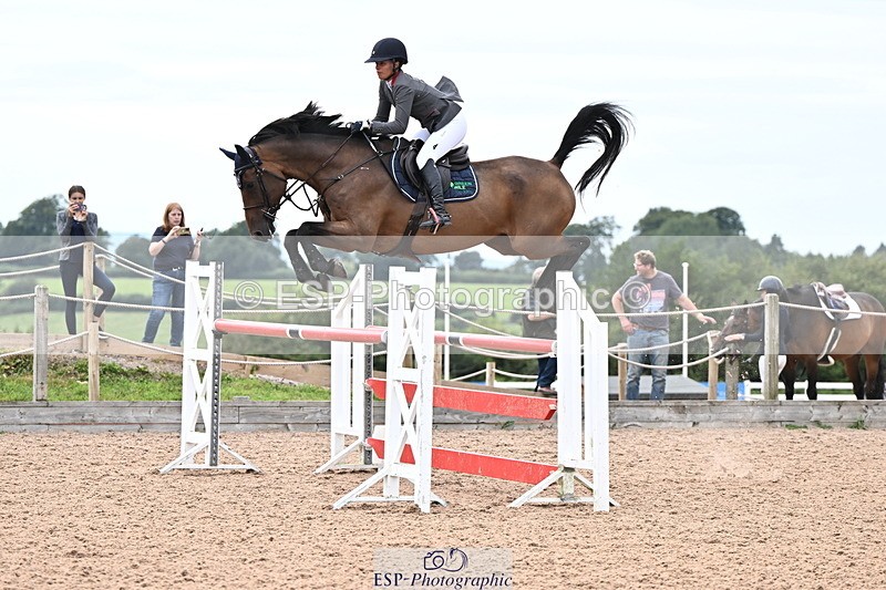 240828A-161444-01303 - Cls 5 Snr Foxhunter and 1.20m Open