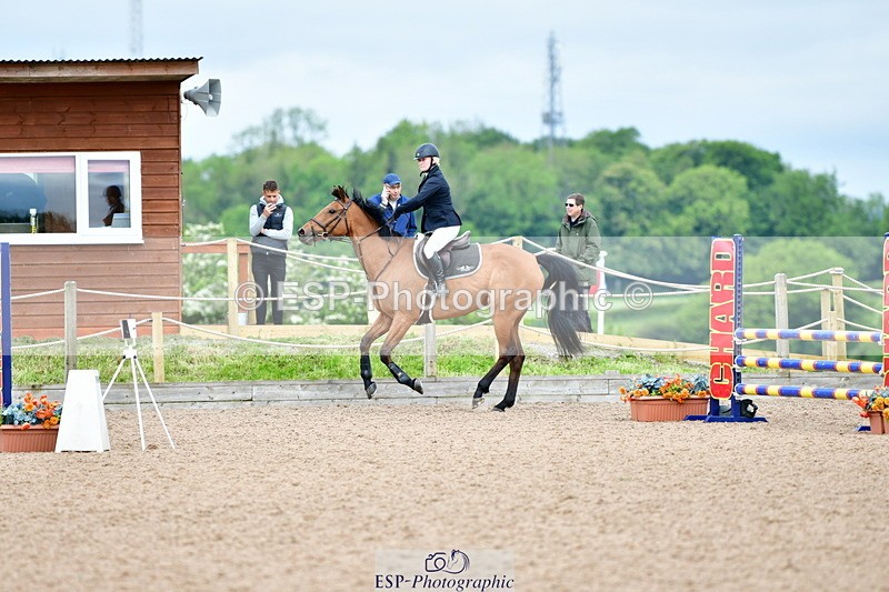 240523A-100012-00141 - Cls 9 British Novice and 90cm Open