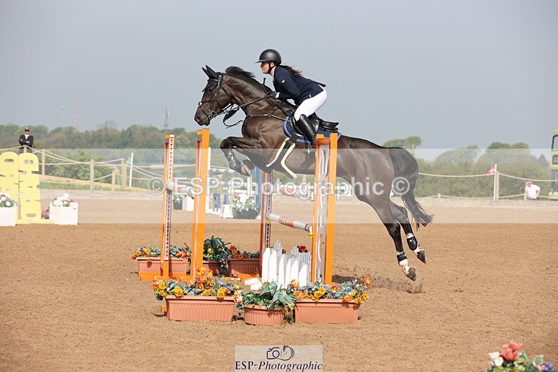 240511A-093309-11124 - Cls 32 Foxhunter