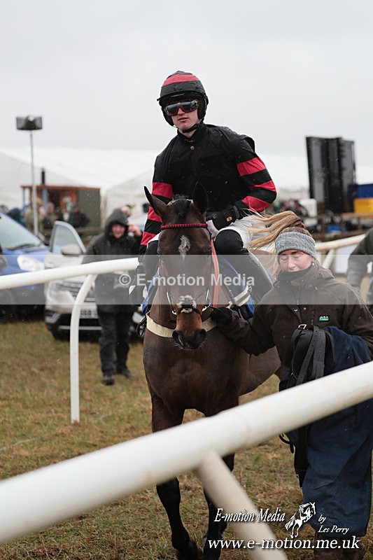 PtP 260125 13 - Cocklebarrow Point-to-Point racing with the Heythrop Hunt 26/01/25