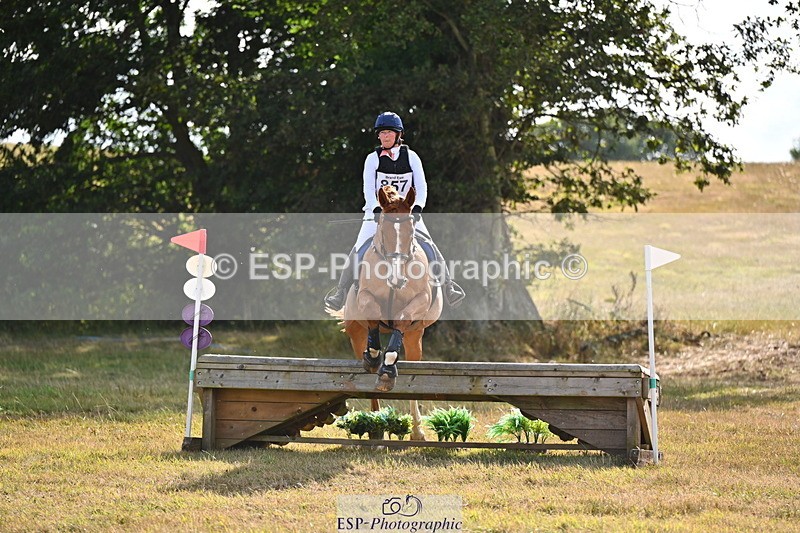 250803A-171845-18010 - S-857-Jennifer.Hill-CUFFESTOWN.THUNDER