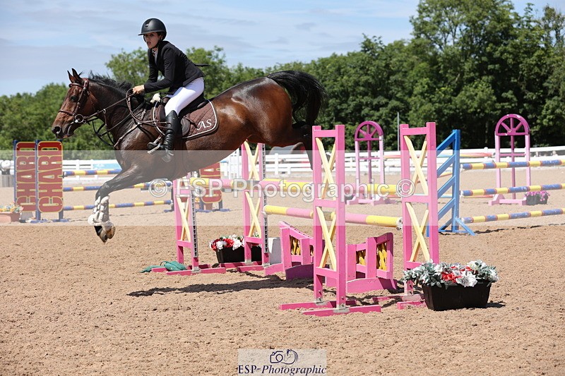 240629A-143104-06879 - Cls 19 Foxhunter and 1.10m Open