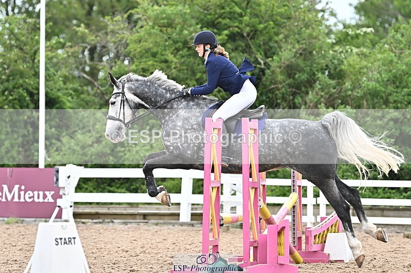 240514A-165248-00140 - 70cm