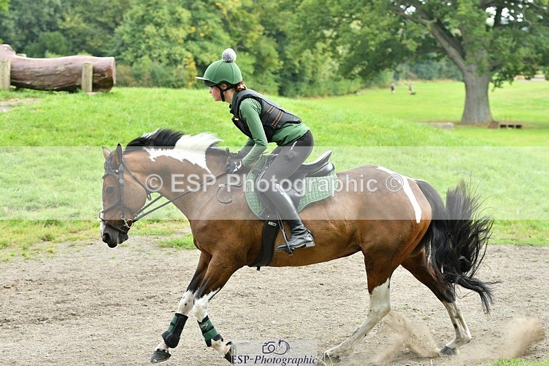 230817-131750-00897 - Theo's 1st Group - XC