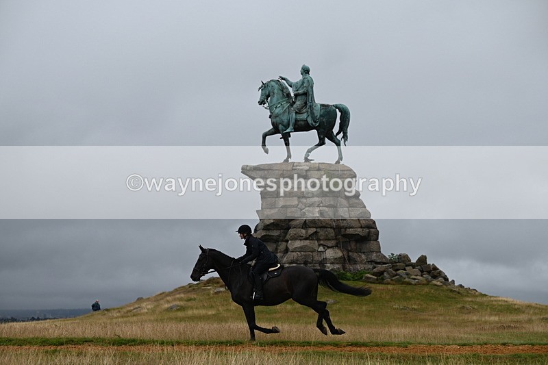 DSC_2604 - Time at Statue 12:34 to 12:56