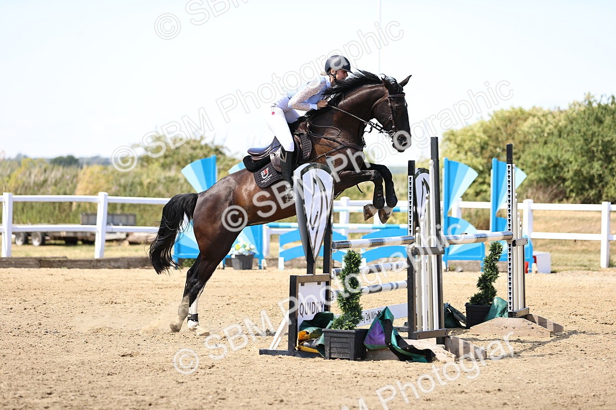 SBM_014941 - Class 15 - Senior Newcomers - 1.10m Open