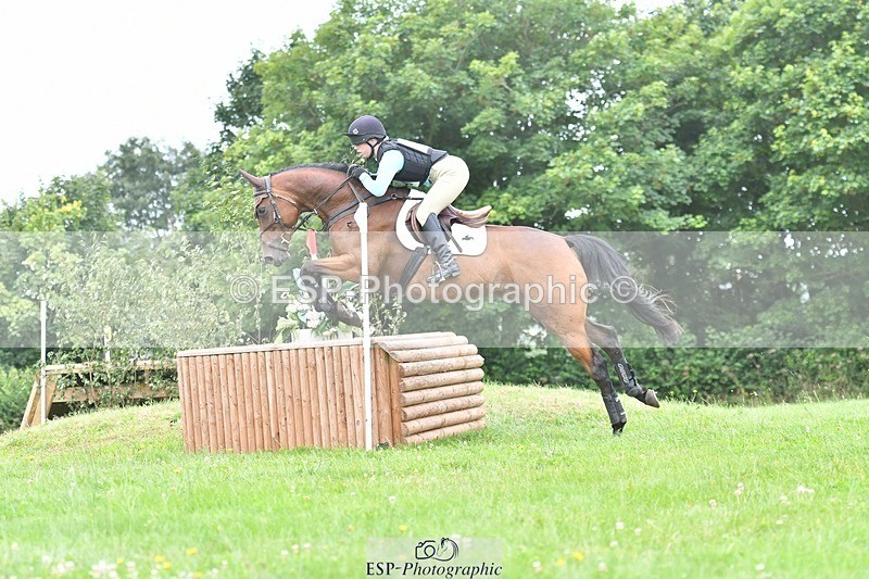 240803-125251-04331 - 119-Izzy_Baines-RIGHT_ON_QUE