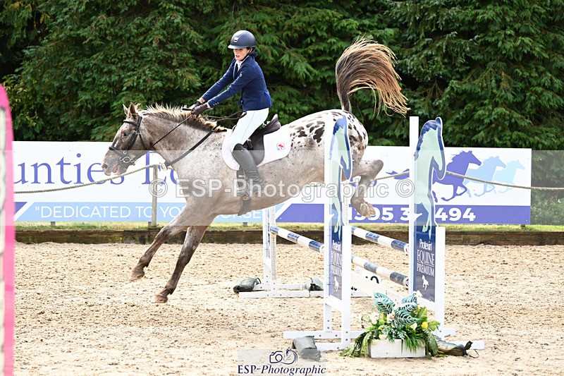 240824X-124254-25592 - 70cm Jump Off