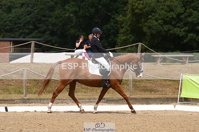 250719A-113327-04412 - 039-Caroline.Toman-D-Pandora.Ramall