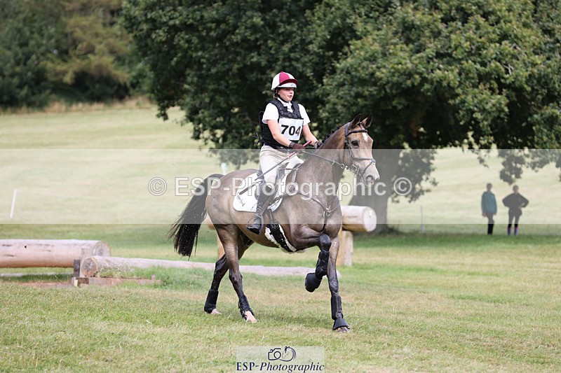 240825X-140334-34427 - 80cm XC 13.30 to 14.30