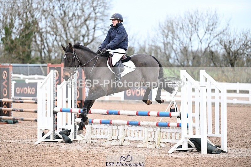 251205-095711-00087 - Cls 2 Snr British Novice and 90cm