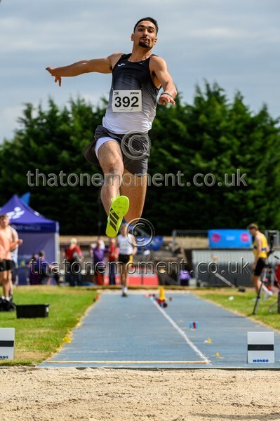 Sen25SUN-928356 - Field Male