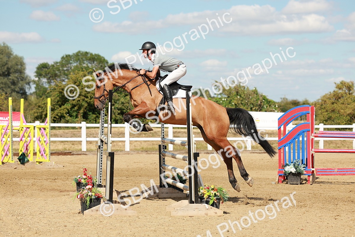 SBM_020457 - Class 23 - Senior Foxhunter - 1.20m