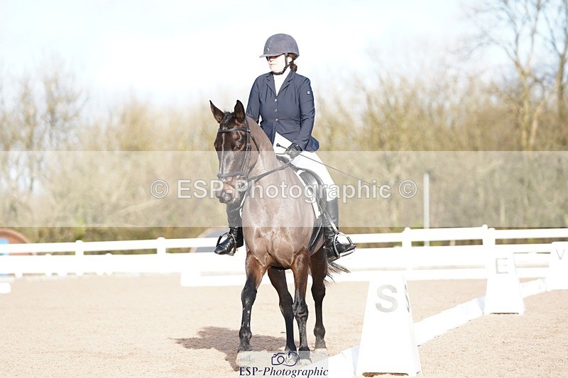 241214-124120-00485 - 140-Samantha.Henderson-Rich.Tricks.Otis