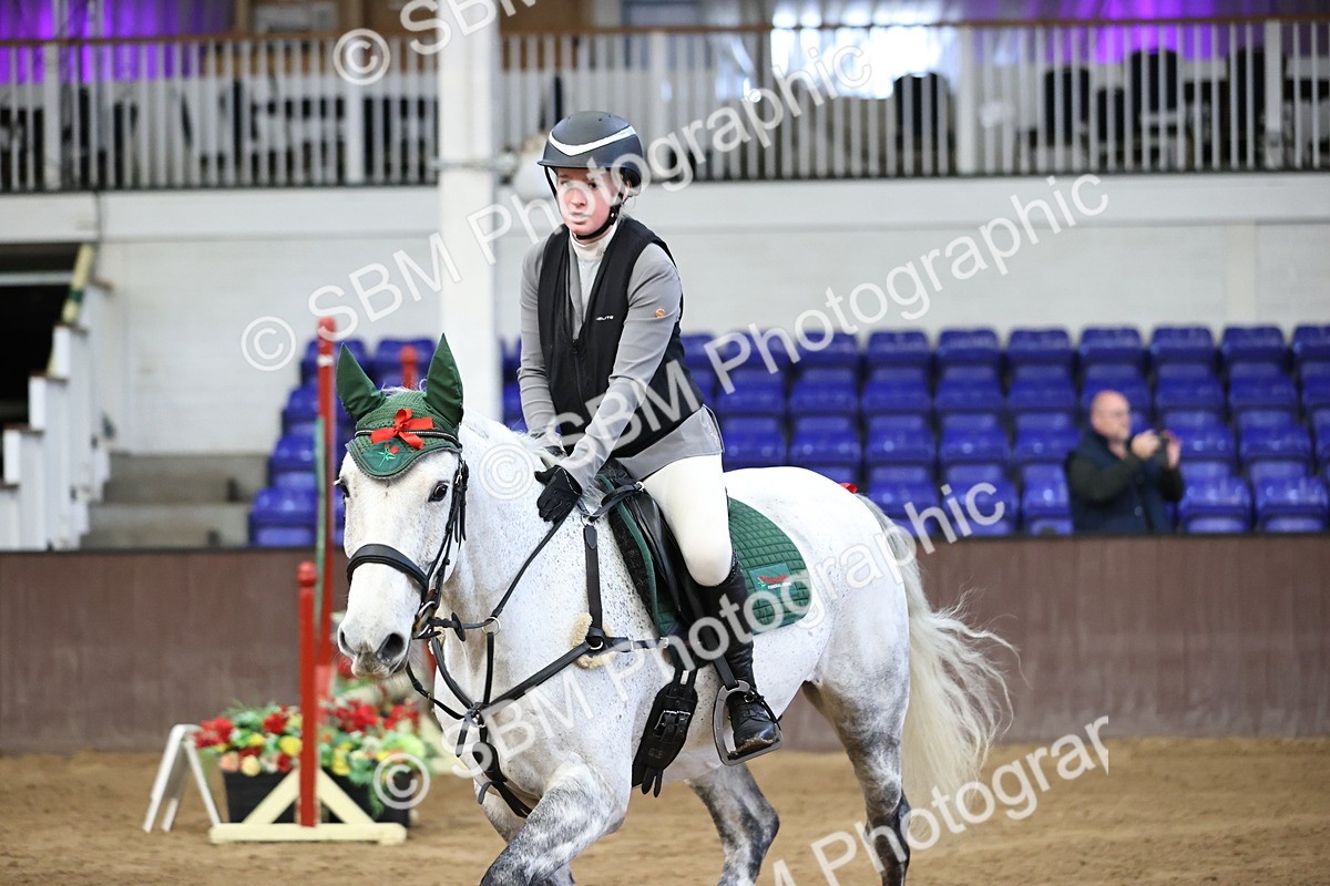 SBM_000428_Class 2 - Senior British Novice - 90cm Open - Victoria