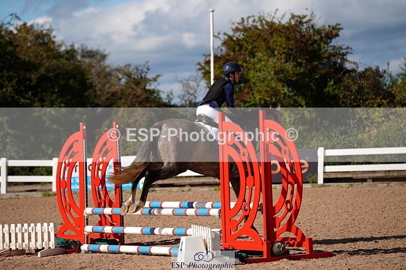 250921-112728-02690 - Cls 21+22 Club and Schools 70cm