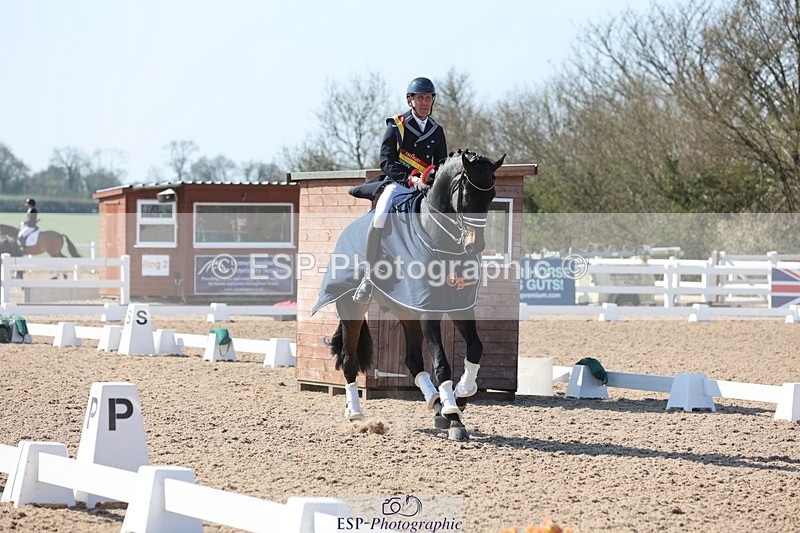 250405-112733-10156 - Cls 24 Young Horse 7YO Presentations