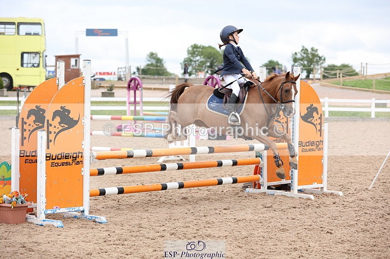 240630A-175906-16247 - Cls 28 Stepping Stones 128cm + 138cm