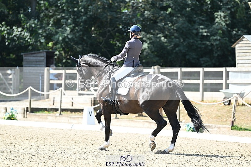 250810A-113010-05981 - 119-Lucy.BakerLast.Dancer