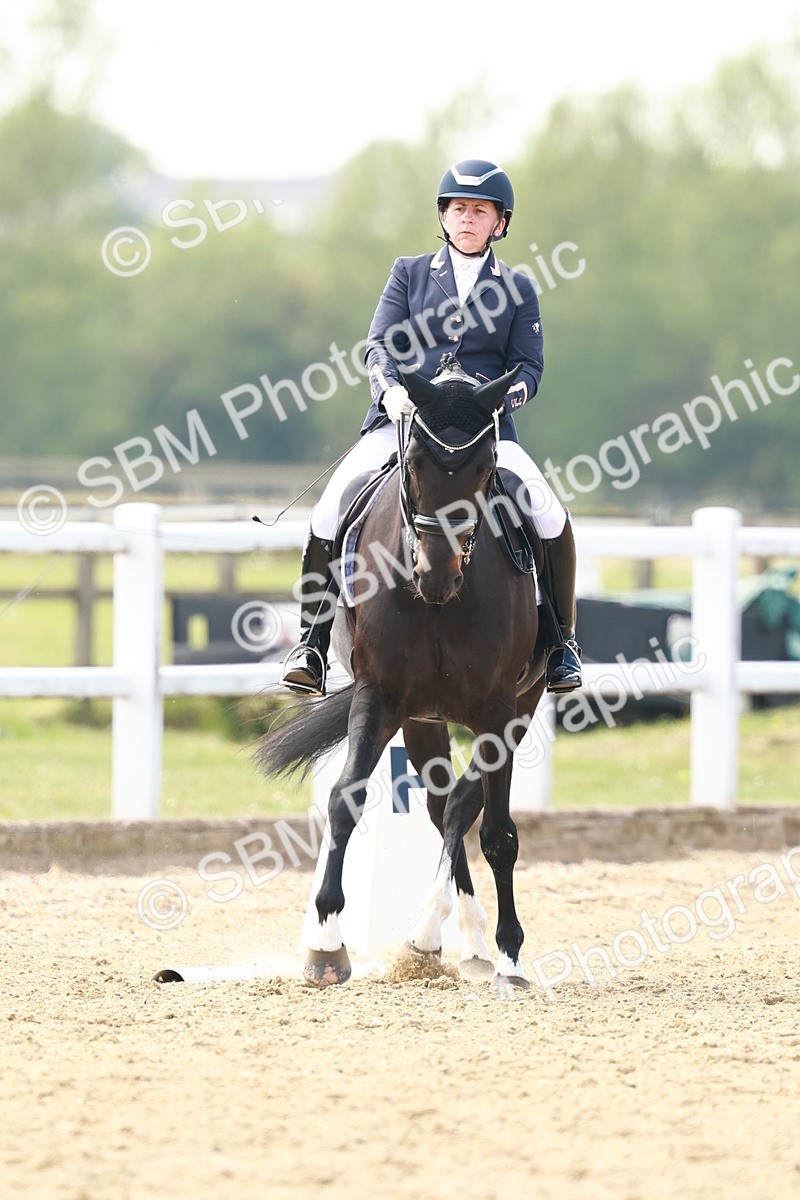 0B8A7218 - Class 12 - Medium 4